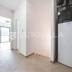 Rent 2 bedroom apartment of 92 m² in Zagreb