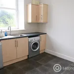 Rent 2 bedroom flat in Aberdeen