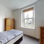 Rent 5 bedroom flat in South West England