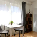 Rent 1 bedroom apartment of 33 m² in Cologne