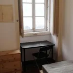 Rent 4 bedroom apartment in Lisbon