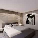 Alquilo 4 dormitorio casa de 710 m² en Barcelona