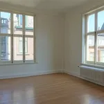 Huur 3 slaapkamer appartement van 210 m² in Ghent