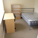 Rent 5 bedroom apartment in West Midlands