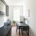 Rent a room of 85 m² in Berlin