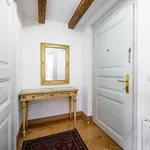 Pronajměte si 3 ložnic/e byt o rozloze 107 m² v Prague