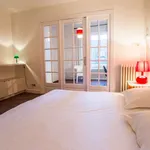 Rent 1 bedroom apartment of 75 m² in brussels