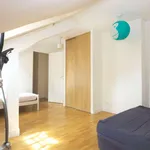 Appartement de 71 m² avec 3 chambre(s) en location à Paris