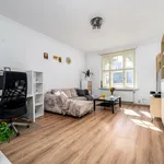 Pronajměte si 2 ložnic/e byt o rozloze 80 m² v Capital City of Prague