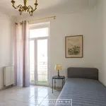 Appartement de 111 m² avec 4 chambre(s) en location à Marseille