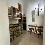 Affitto 2 camera appartamento di 55 m² in Naples