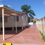 Rent 3 bedroom house in Smithfield