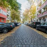 Rent 3 bedroom apartment of 60 m² in Berlin