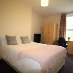 Rent 3 bedroom apartment in Yorkshire And The Humber