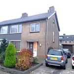 Huur 3 slaapkamer huis van 130 m² in roosendaal