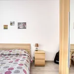 Rent 1 bedroom apartment of 48 m² in milan