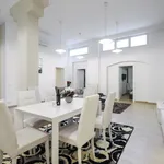 Rent 5 bedroom apartment of 140 m² in Milan