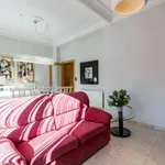 Rent 2 bedroom apartment of 83 m² in valencia