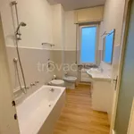 Rent 2 bedroom apartment of 70 m² in Como