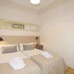 Alquilo 3 dormitorio apartamento de 80 m² en Barcelona