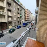 Affitto 2 camera appartamento di 70 m² in Turin