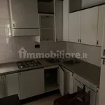 Affitto 2 camera appartamento di 68 m² in Messina