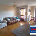 Alquilo 3 dormitorio apartamento de 90 m² en Oviedo