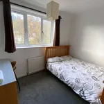 Rent 6 bedroom house in Yorkshire And The Humber