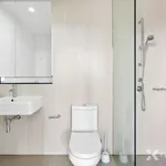 Rent 3 bedroom apartment in South Yarra