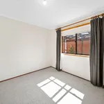 Rent 3 bedroom apartment in Calwell