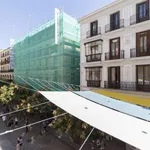 Rent a room of 200 m² in madrid