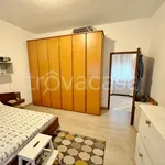 Rent 3 bedroom apartment of 100 m² in Padova