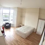 Rent 5 bedroom house in Swansea