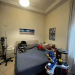 Affitto 2 camera appartamento di 75 m² in Naples