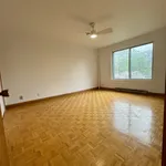  appartement avec 4 chambre(s) en location à Montreal