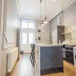 Rent 2 bedroom apartment of 120 m² in Budapest