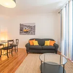 Rent 7 bedroom apartment of 140 m² in Lisboa