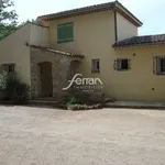 Rent 5 bedroom house of 151 m² in EN PROVENCE