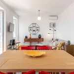 Rent 2 bedroom apartment of 90 m² in lisbon