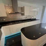 Rent 4 bedroom apartment in West Midlands