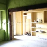 Rent 4 bedroom house of 140 m² in Nicolosi