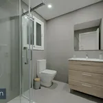 Rent 4 bedroom apartment in Barcelona