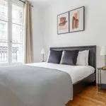 Rent 3 bedroom apartment of 93 m² in paris