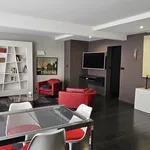 Rent 3 bedroom apartment of 90 m² in Paris