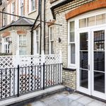 Rent 3 bedroom house in Mayfair