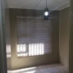 Rent 2 bedroom house of 518 m² in Soweto