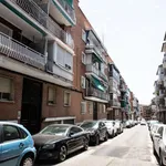 Rent a room of 50 m² in madrid