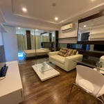 Rent 1 bedroom apartment of 33 m² in Bangkok