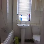 Rent 4 bedroom house in East Midlands