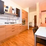 3-room flat via Cornella 6, Centro, Gardone Riviera